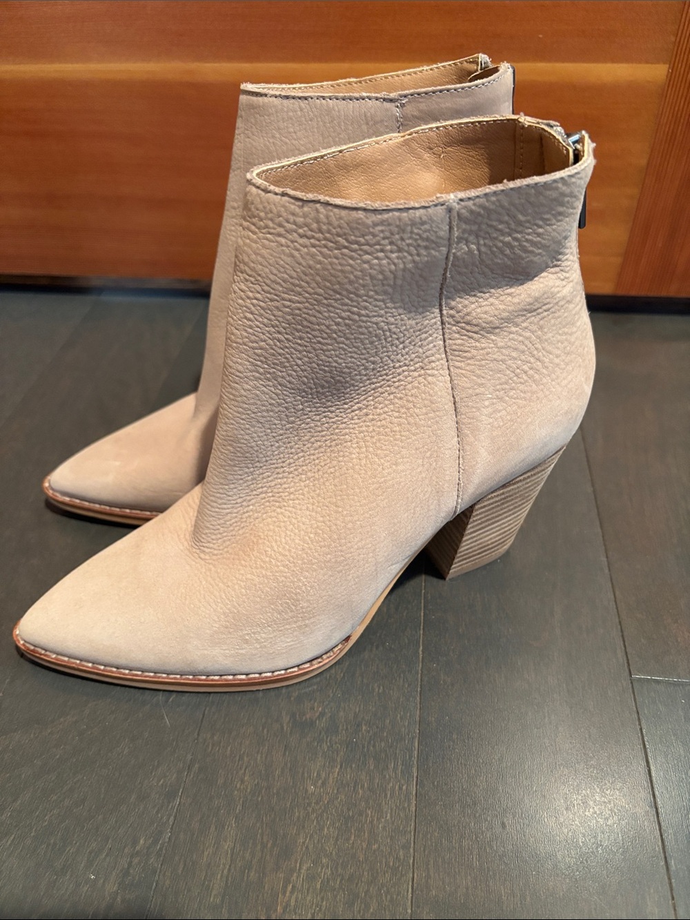 Lucky Brand Women's Light Taupe Leather Ankle Booties